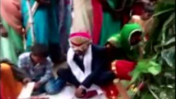 man marries a wooden effigy in uttar pradesh as his fathers wish man marries a wooden effigy in uttar pradesh as his fathers wish