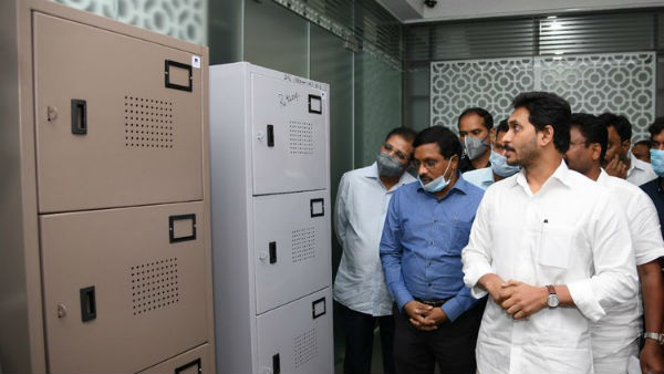 విద్యా ఆరోగ్య రంగంపై జగన్ ఫోకస్