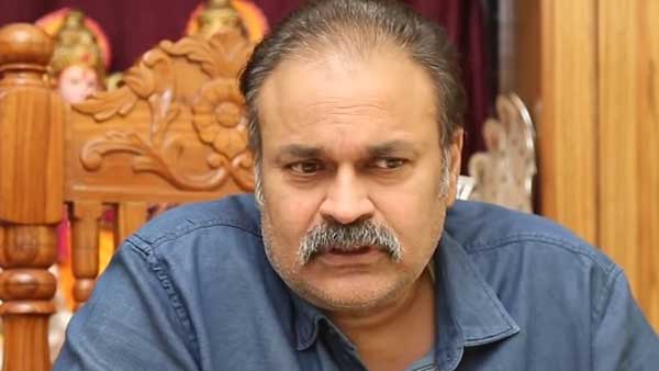 స్వదేశీ వస్తువులే వాదదామని చెప్పిన నాగబాబు
