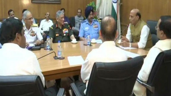 Defence Minister Rajnath Singh holds meeting with Army, Navy and Air Force Chiefs Defence Minister Rajnath Singh holds meeting with Army, Navy and Air Force Chiefs