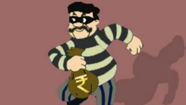 ఏంటీ దొంగ కథ..