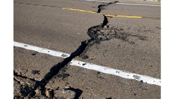 7.7 Earthquake Shakes Buildings In Southern Mexico: Tsunami Alert 7.7 Earthquake Shakes Buildings In Southern Mexico: Tsunami Alert