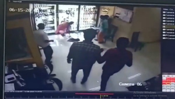 చిన్నపోరపాటుతో !