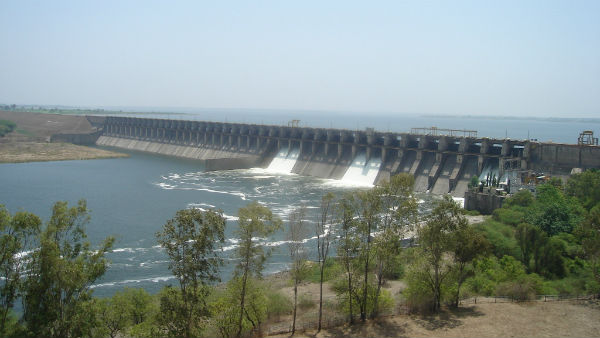 పోతిరెడ్డిపాడు ద్వారా చుక్క నీళ్లు అదనంగా తోడేదిలేదు.. నిబంధనల మేరకే వాడుకుంటామన్న ఏపి..