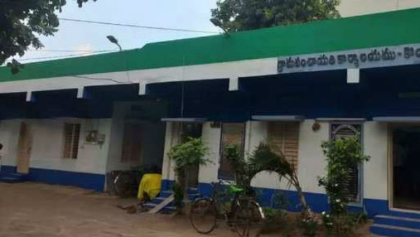 హైకోర్టు , సుప్రీం కోర్టుల్లో ఏపీ ప్రభుత్వానికి చుక్కెదురు .. వైసీపీ తీరుపై ప్రతిపక్ష పార్టీల అసహనం