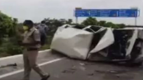 road accident to ap minister balineni srinivas reddy convoy vehicle: one died. road accident to ap minister balineni srinivas reddy convoy vehicle: one died.