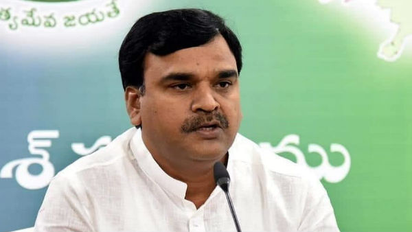 స్విమ్స్ డైరెక్టర్ చెప్పినా..