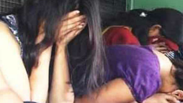 police assault on prostitution home arrest of three girls police assault on prostitution home arrest of three girls