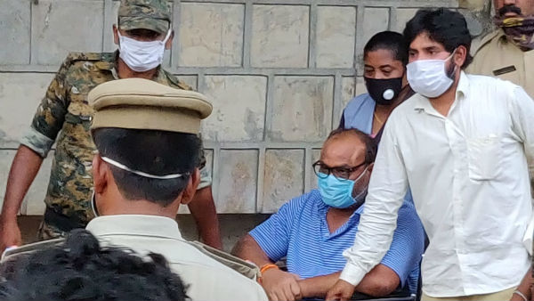 డిశ్చార్జ్ అయిన వెంటనే జైలుకు తరలింపు..