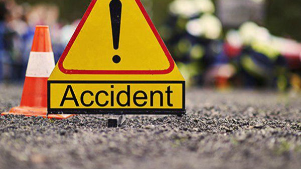 five killed as truck rams into auto in chittoor district five killed as truck rams into auto in chittoor district