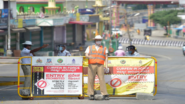 చైనాలో ఉన్నామా ? లేక భారత్ లో