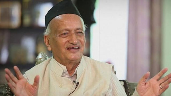 Governor of Maharashtra Koshiyari quarantines after 18 Raj Bhavan staffers test COVID-19 positive Governor of Maharashtra Koshiyari quarantines after 18 Raj Bhavan staffers test COVID-19 positive