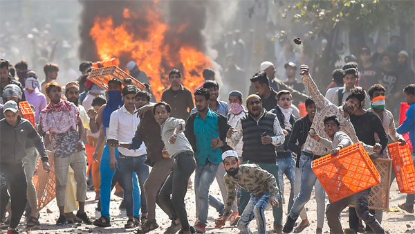 సింగపూర్ ఎన్ఆర్ఐతో డీల్
