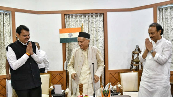హడావుడిగా ఫడ్నవీస్ సీఎంగా ప్రమాణ స్వీకారం