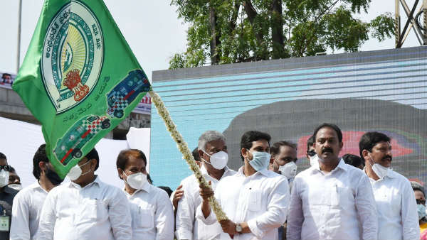 AP Government begins new 108, 104 Ambulances in the State AP Government begins new 108, 104 Ambulances in the State