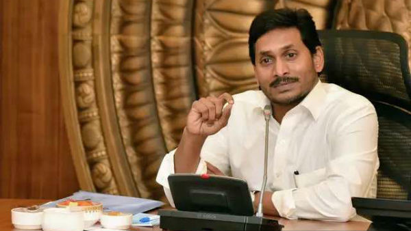 కేంద్రానికి నోటీసులు..