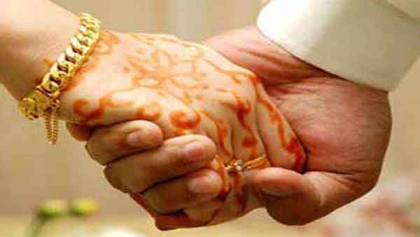 20 మందిని మోసం చేసి రూ. లక్షలు లూటీ