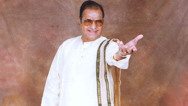 ఎన్టీఆర్కు మైక్ ఇవ్వలే