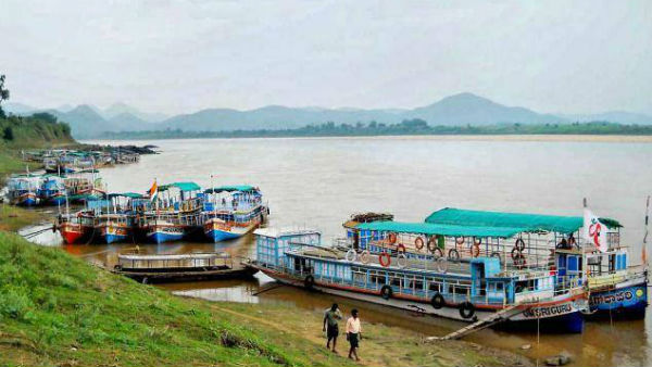 polavaram villages face sinking problem once again with increase of godavari flows polavaram villages face sinking problem once again with increase of godavari flows