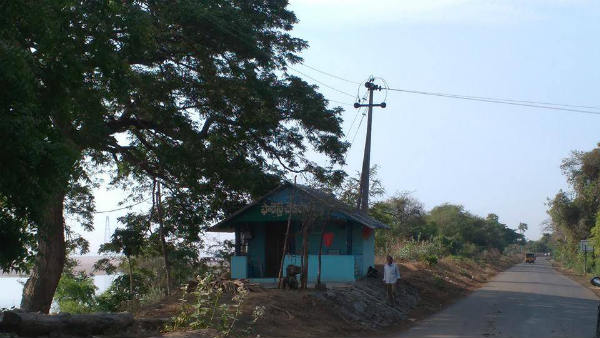 polavaram villages face sinking problem once again with increase of godavari flows polavaram villages face sinking problem once again with increase of godavari flows