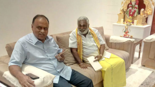 సజ్జల బాధ్యతల్లో కోత ఎందుకు ?