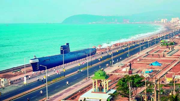 దేశానికి రెండో రాజధాని విశాఖ..