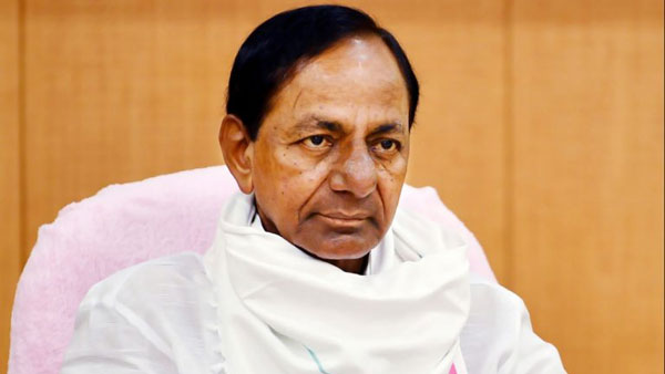 ఫామ్హౌజ్లో సీఎంవో సెటప్..