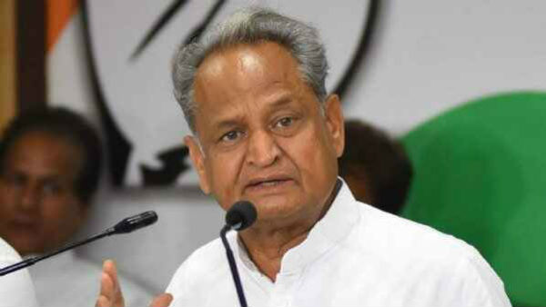 జాతీయ పార్టీకి ప్రాంతీయ స్థాయిలో విలీనంపై