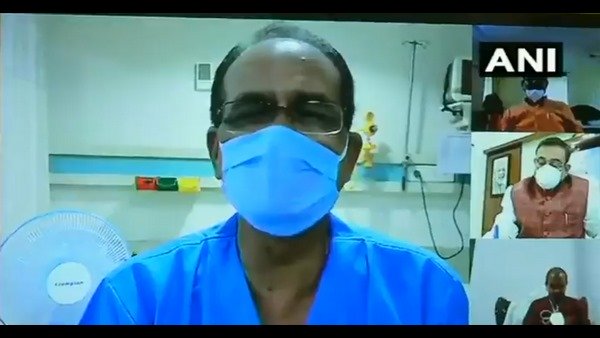 షార్ప్ 11 గంటలకు