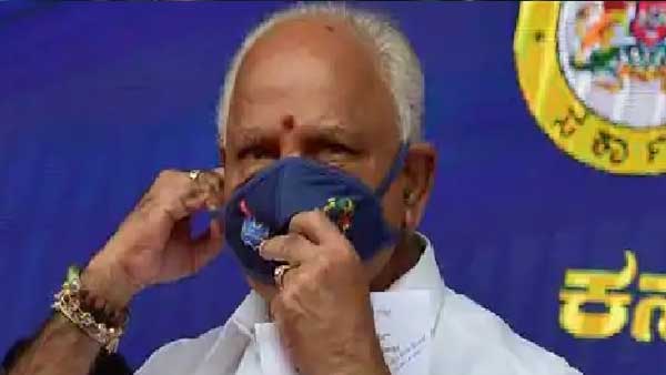 మాస్క్ లేకుంటా మైండ్ బ్లాక్