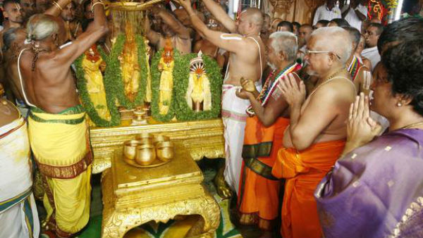 కోవిడ్ నిబంధనలకు అనుగుణంగా..