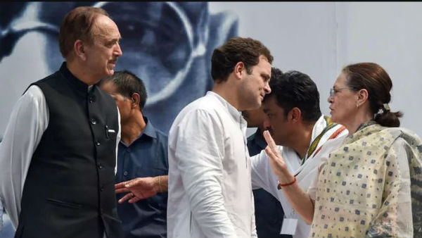 ఖర్గే, అంబికపైనా చర్యలు?