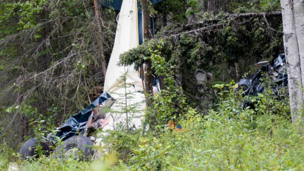 7 Killed, Including State Lawmaker, As Two Planes Collide In Alaska.. 7 Killed, Including State Lawmaker, As Two Planes Collide In Alaska..