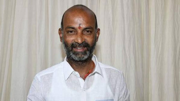 మాజీ ఎమ్మెల్యేలకు చోటు..