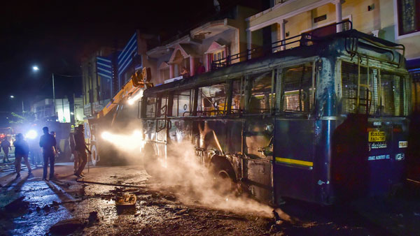 పెట్రోల్ బాంబులతో దాడి