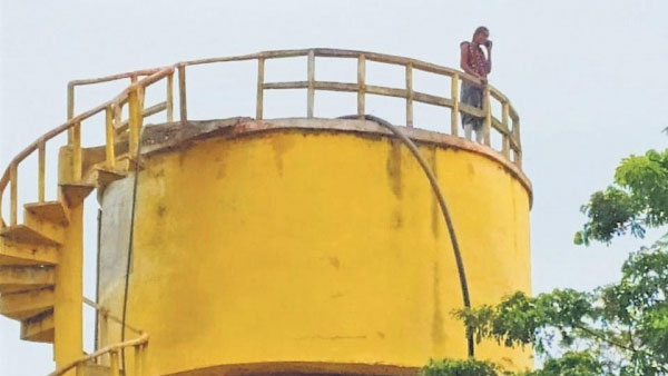 మూడో భర్త ఆత్మహత్యాయత్నం..