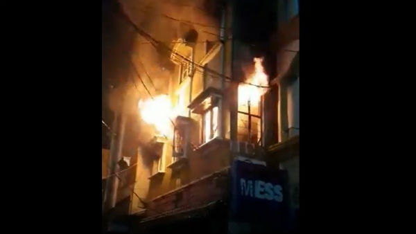 Telangana: Fire breaks out at shop in Gowliguda, Hyderabad Telangana: Fire breaks out at shop in Gowliguda, Hyderabad
