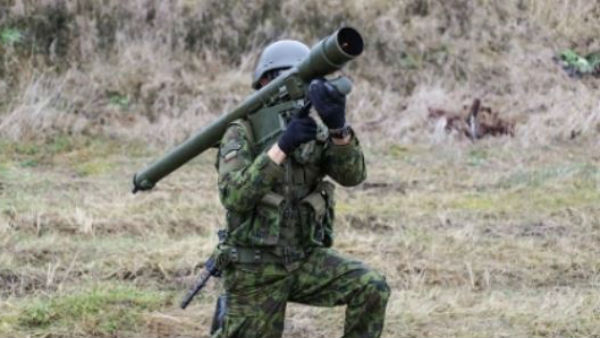 indian troops with shoulder-fired air defence missiles deployed near china border indian troops with shoulder-fired air defence missiles deployed near china border