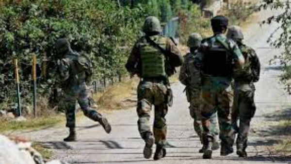 Jammu and Kashmir: 4 Terrorists Killed in Shopian Encounter Jammu and Kashmir: 4 Terrorists Killed in Shopian Encounter
