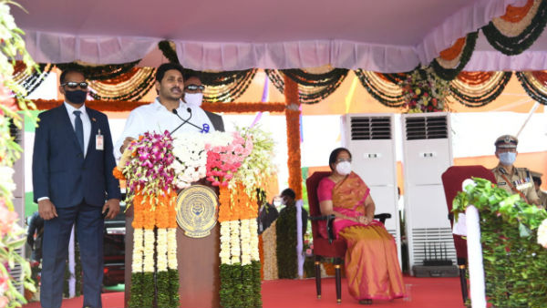 హోదా పోరాటం కొనసాగుతోంది..