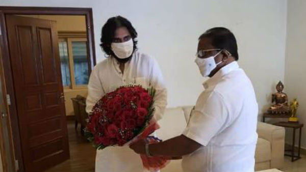 రాజకీయ పరిస్థితులపై