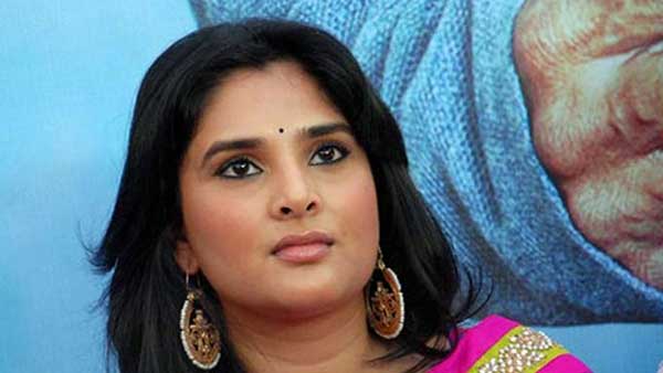 రాజకీయాలు, నటనకు గుడ్ బై