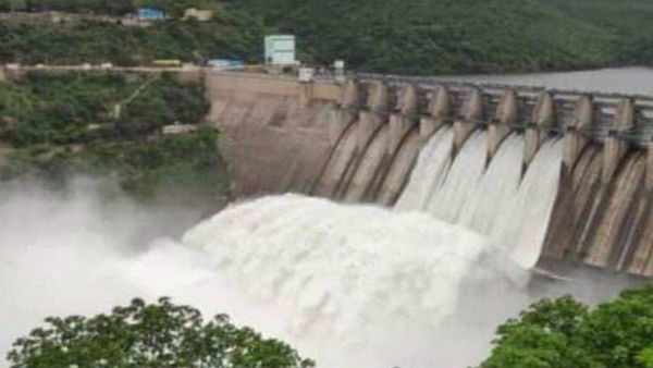 ఏపీ ప్రభుత్వ నిర్ణయంపై తెలంగాణాసర్కార్ షాకింగ్ నిర్ణయం