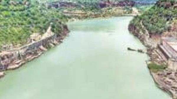 Telangana re-petition in NGT on Rayalaseema lift irrigation ..green signal to hear arguments Telangana re-petition in NGT on Rayalaseema lift irrigation ..green signal to hear arguments