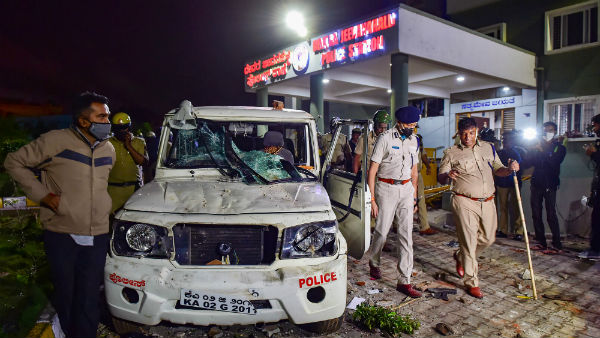 కర్ఫ్యూలో బైక్ ర్యాలీ చేస్తారా ?