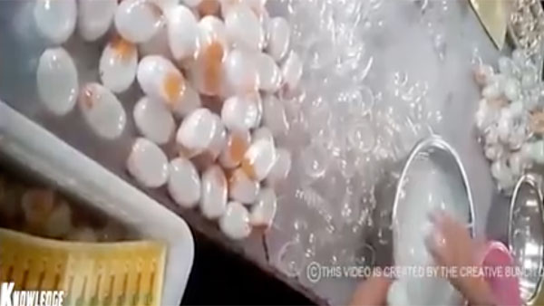 Fact Check: Video of China made plastic eggs being sold in India goes viral again Fact Check: Video of China made plastic eggs being sold in India goes viral again