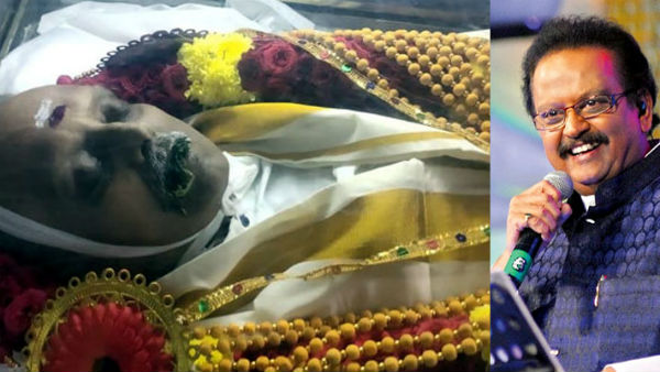 ముందుగానే ఫాంహౌజ్కు..