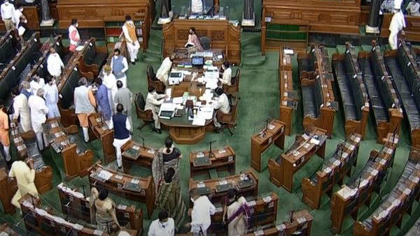 Lok Sabha passes 2 bills on agriculture sector: AIKSCC call for Bharat Bandh on sep 25th Lok Sabha passes 2 bills on agriculture sector: AIKSCC call for Bharat Bandh on sep 25th