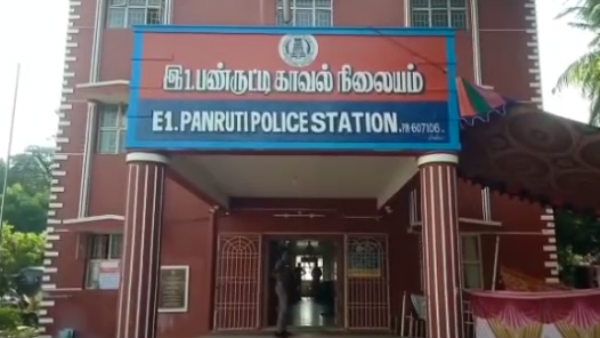 గుడిలో రాయబారం జరిగింది ?