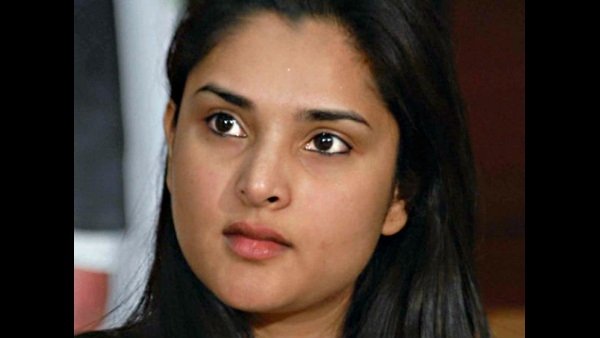 ఎవరా పొలిటీషియన్ ? అరెస్టు చేస్తారా